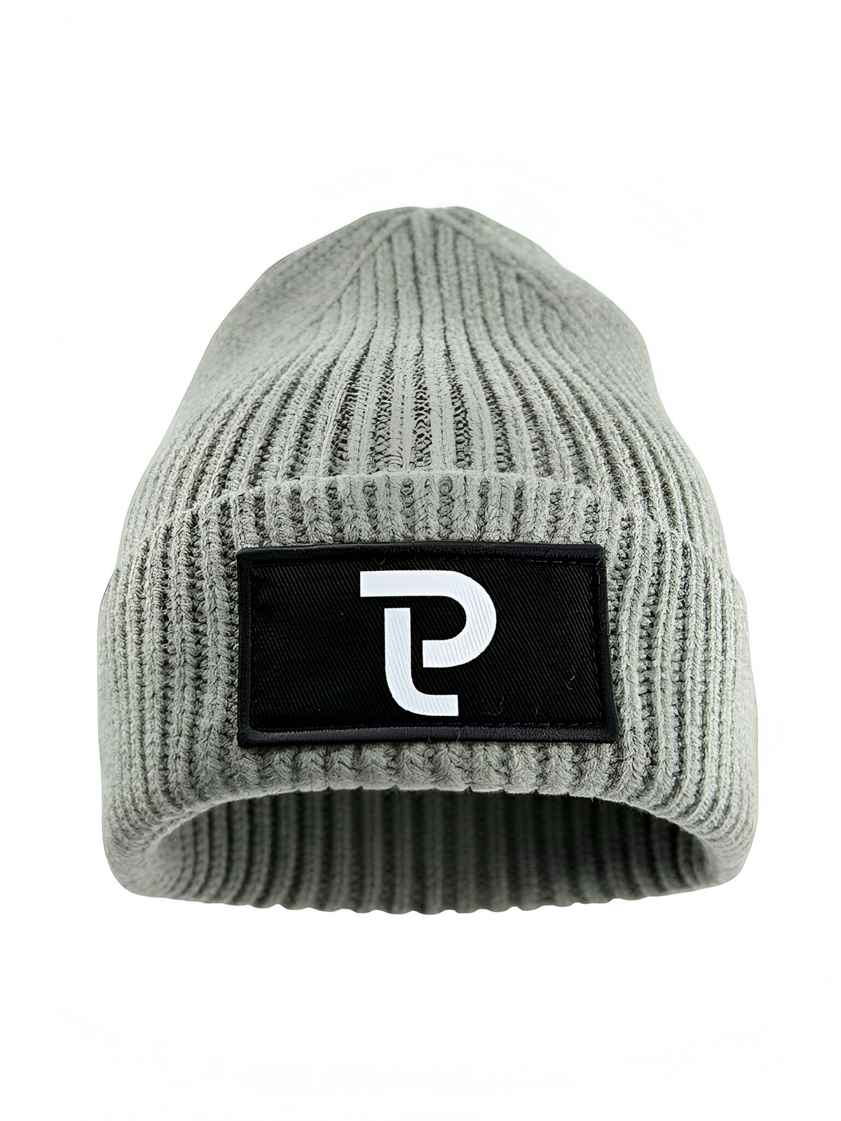 Light Grey Beanie mit schwarzem Patch und weißem PL-Monogramm